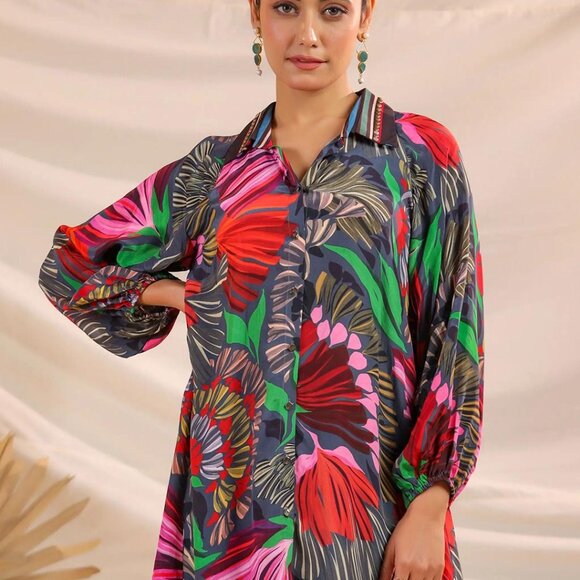 Gabrielle Tops - Tropical Print Women's Button-Down Shirt